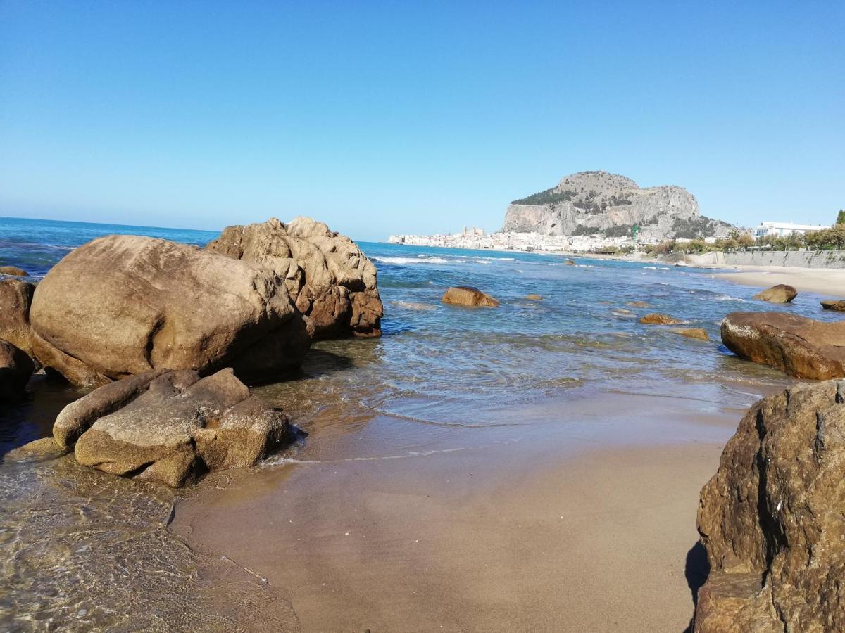 Fabiene Familyholidays Gelsonia 切法卢 外观 照片